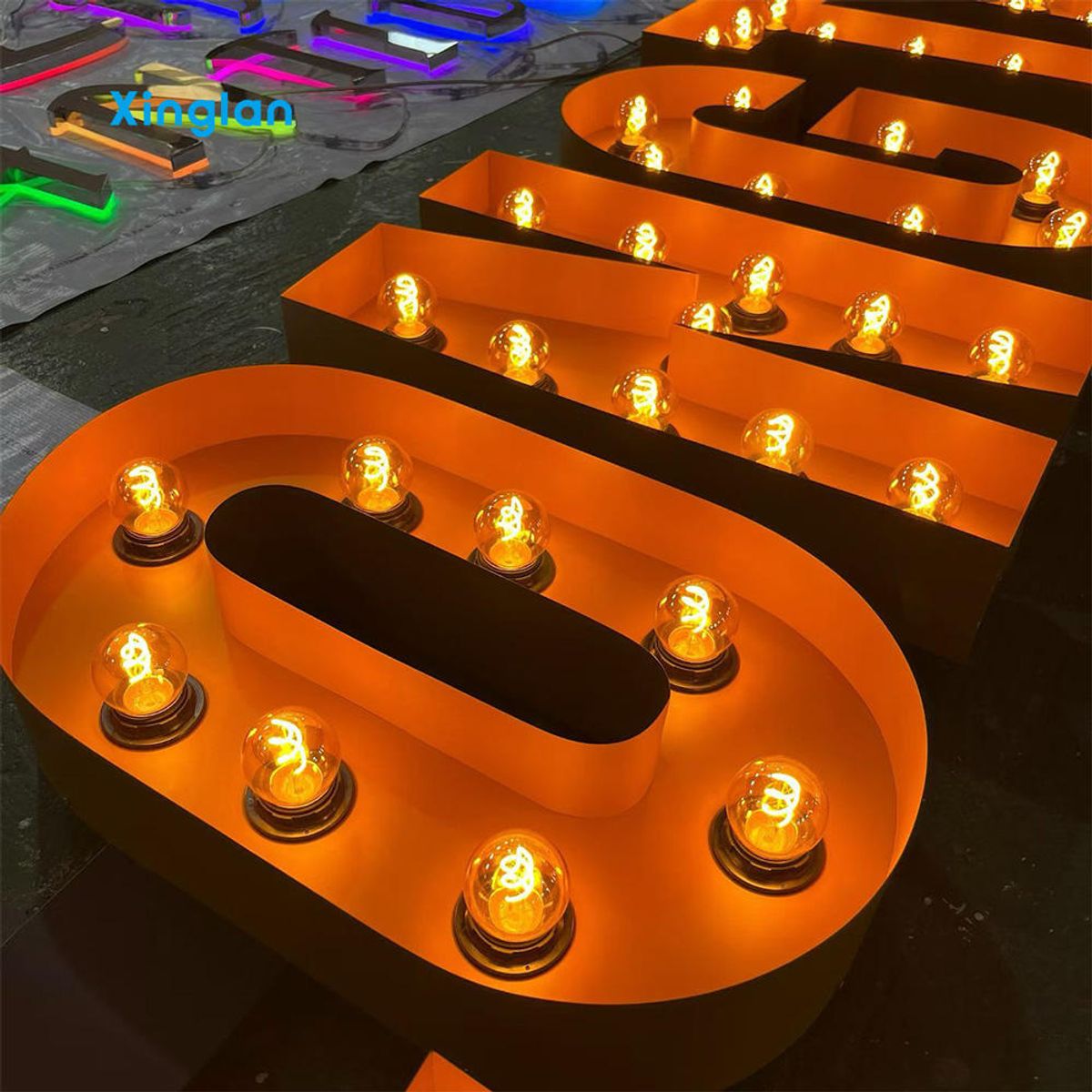 Custom Vintage LED Marquee Letter Sign Metal Light Bulb Channel Letters for Shop Event Decoration