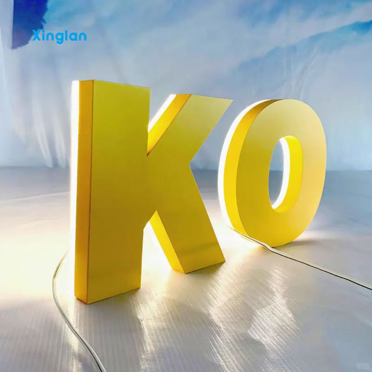 Custom Commercial Signage 3D Letters LED Illuminated Letters Acrylic LED Signs 3D Letter Signs Ideal for Office Building Lobbies