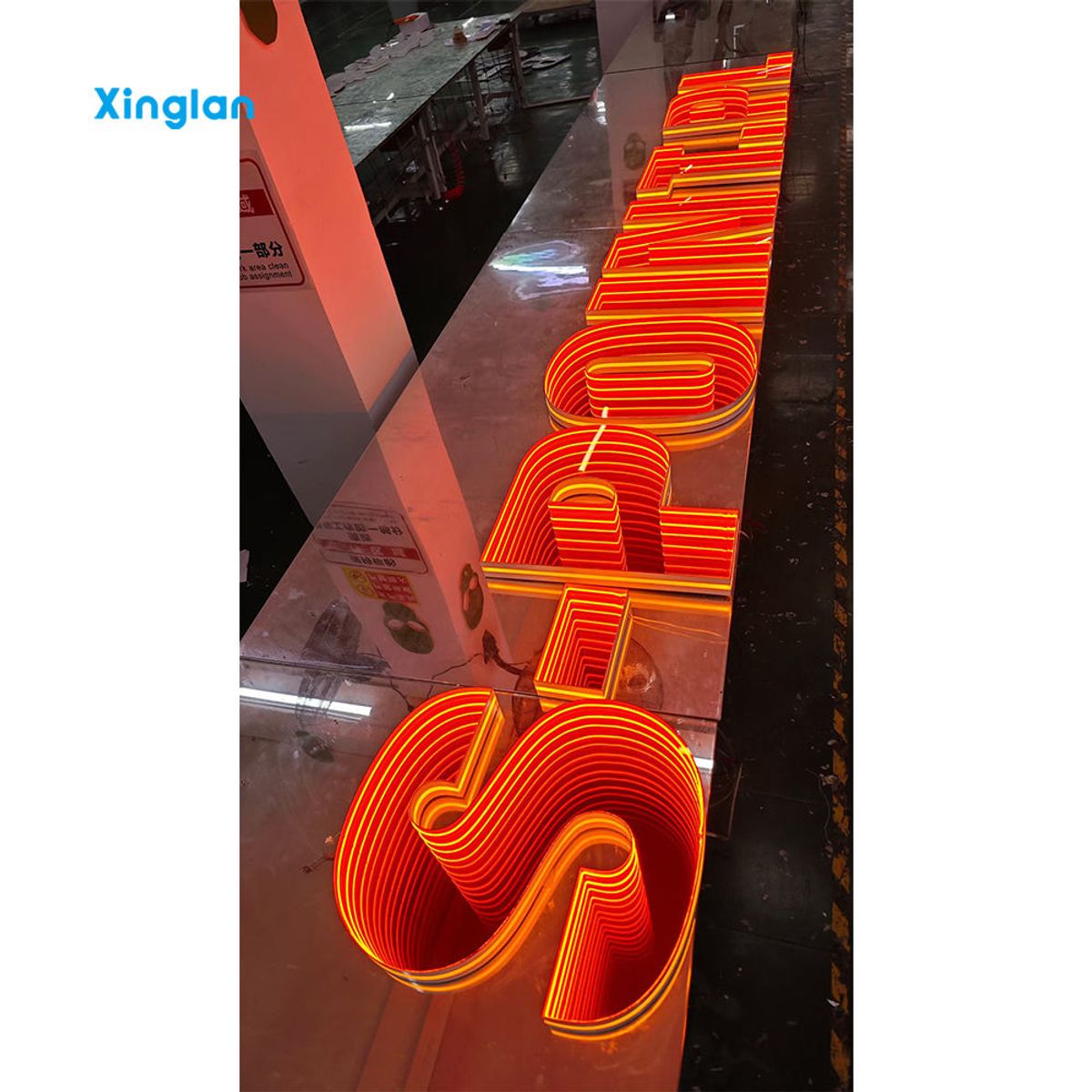 Outdoor Waterproof Custom 3D RGB LED Sign, Illuminated Acrylic Business Letter Logo for Beauty Shop Store Front Decoration