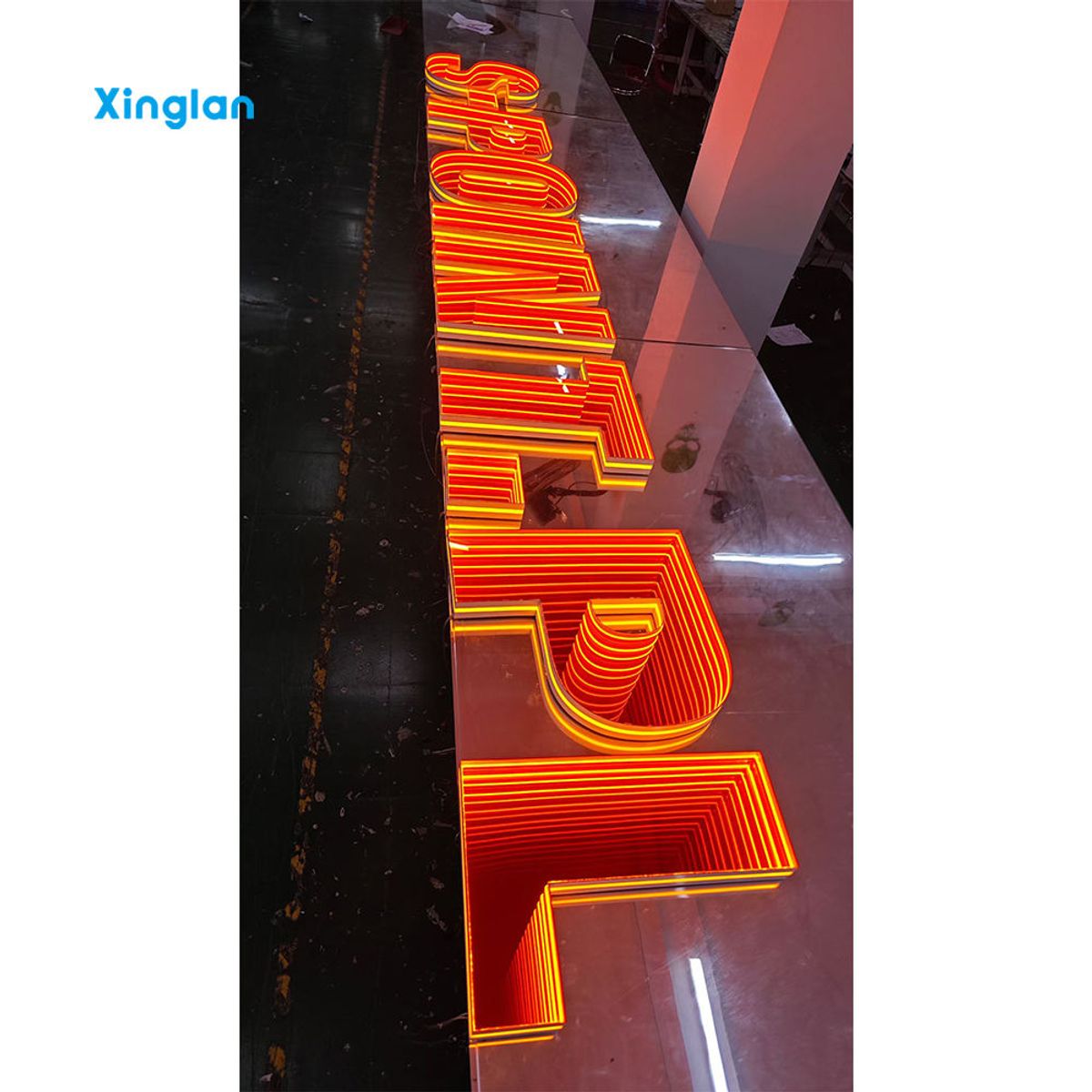 3D Multi-color Gradient LED Business Sign Custom Outdoor Waterproof Acrylic Light up Logo for Bar Shop Front Advertising Display