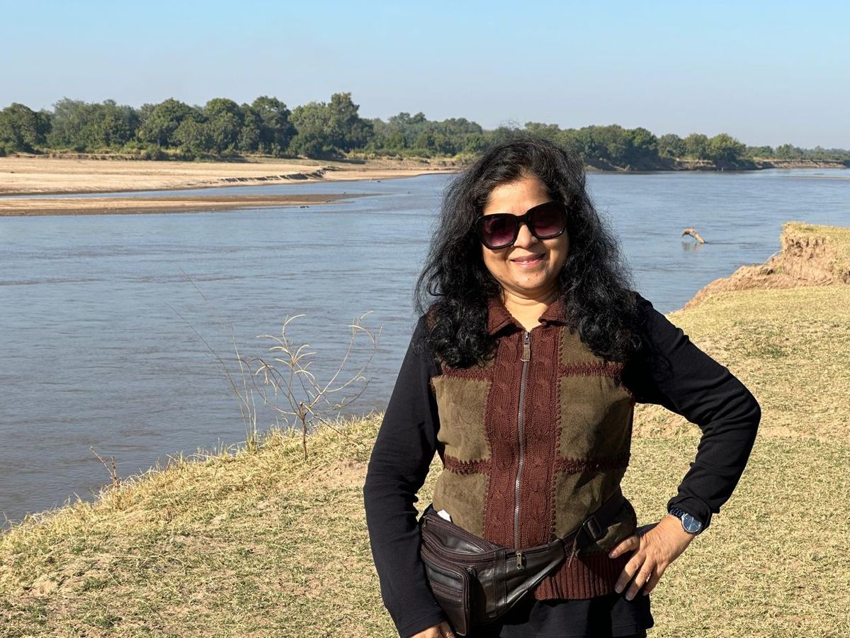 Hemakshi by a wide river