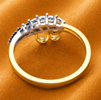 Aurelia Diamond Ring view 5