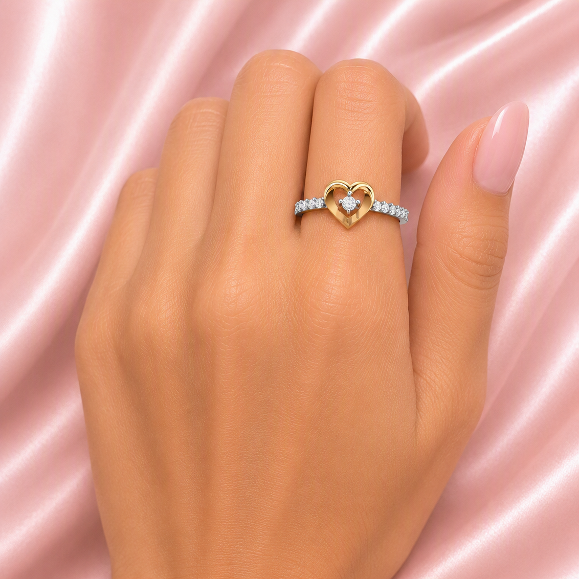 Amoura Diamond Ring view 2