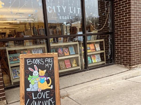 The front of City Lit Books, a dog-friendly store in Chicago which offers a dog-friendly shopping experience
