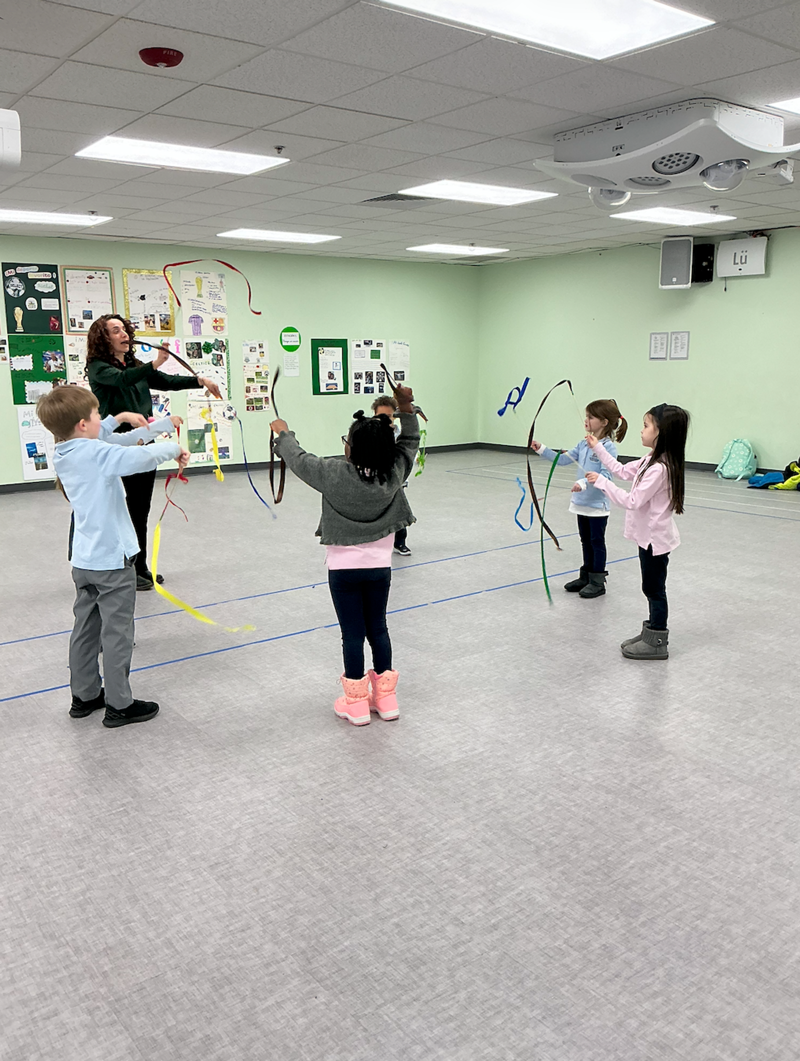 Lower School students learning together in a SELA classroom