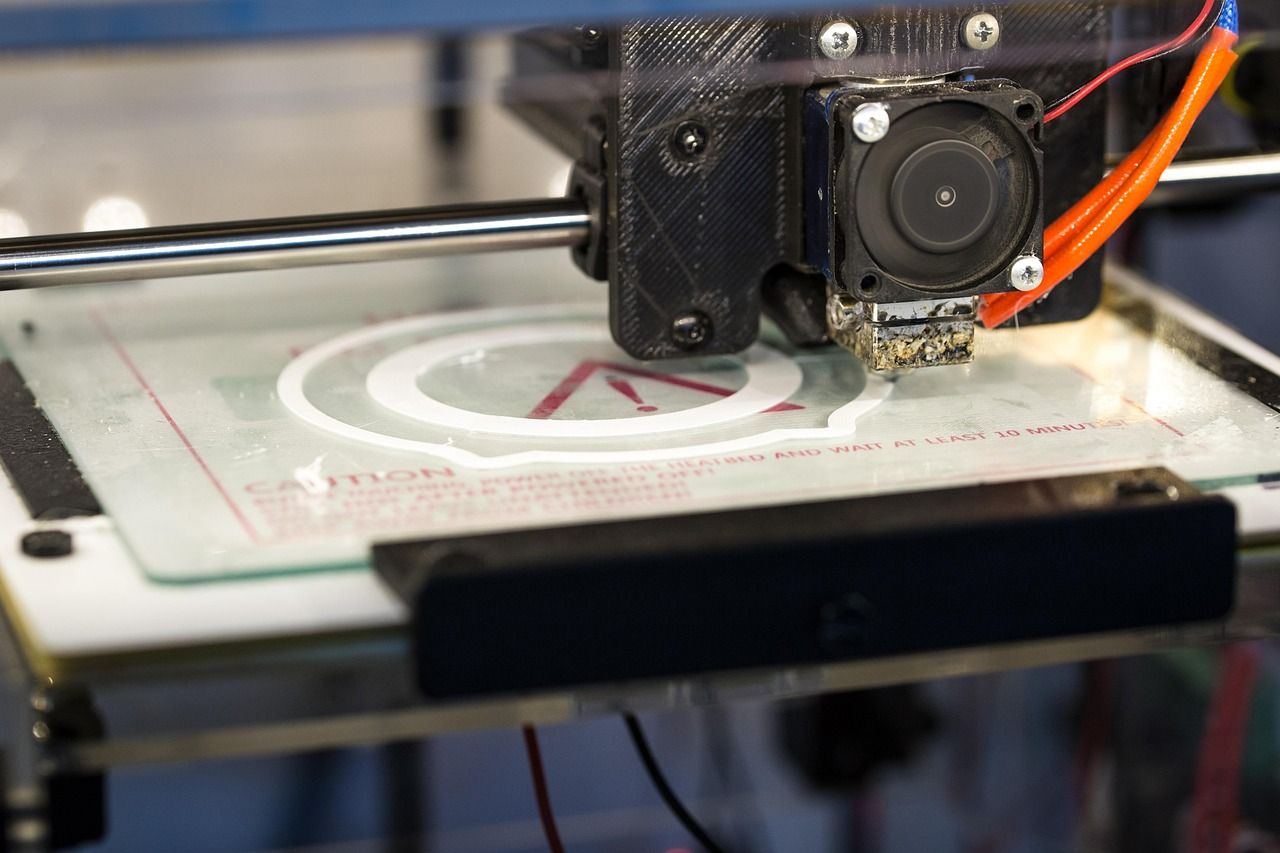A white 3D printer