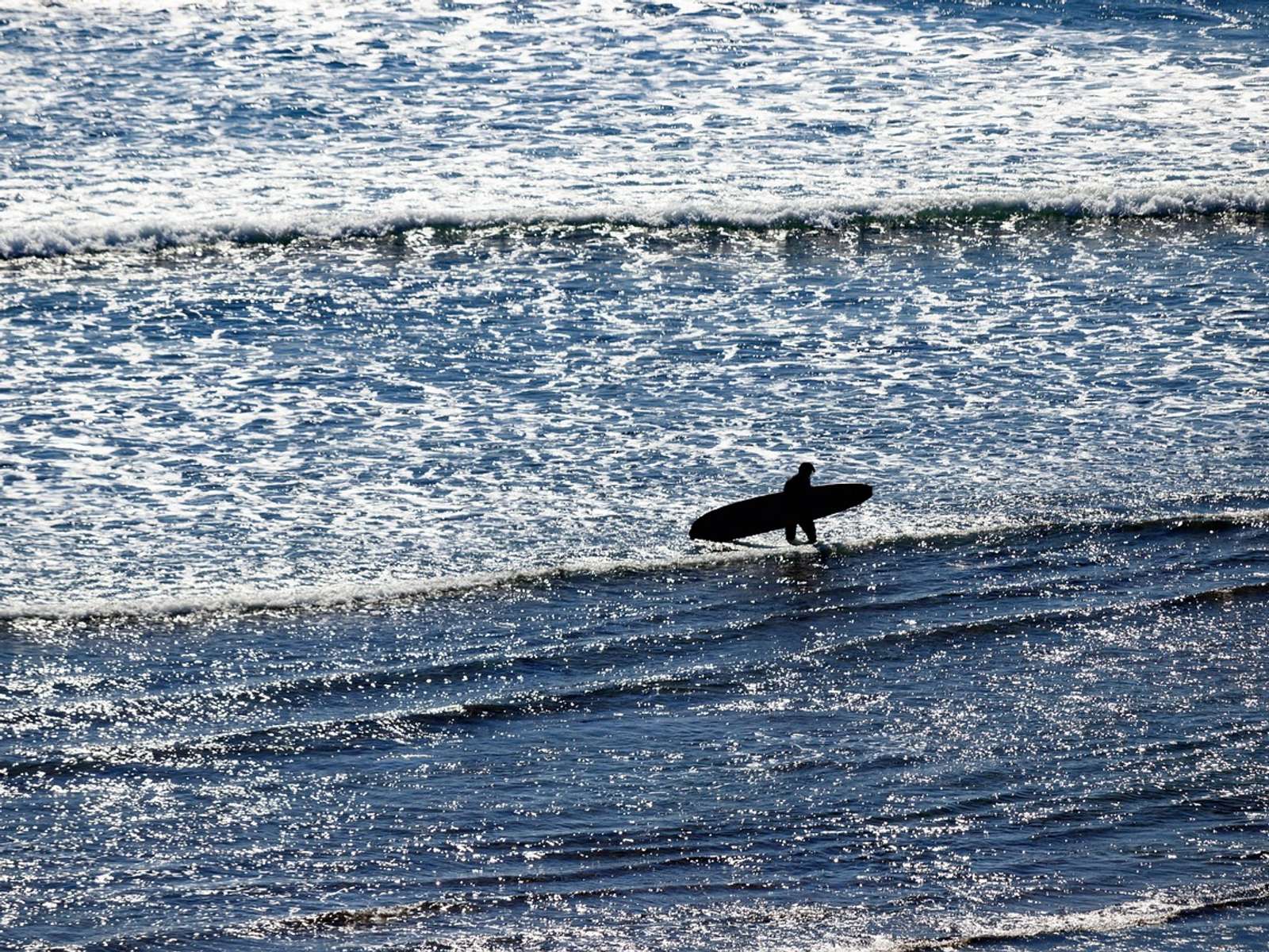 Waves rolling onto the coast at San Onofre in Southern California