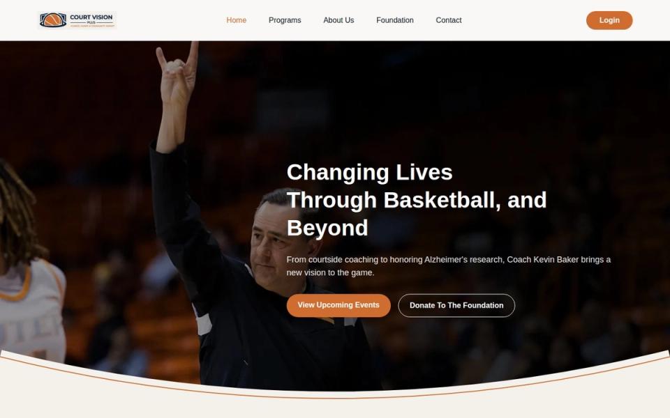 Court Vision Plus homepage, showing Coach Kevin Baker's coaching programs, clinics and a nonprofit donation module