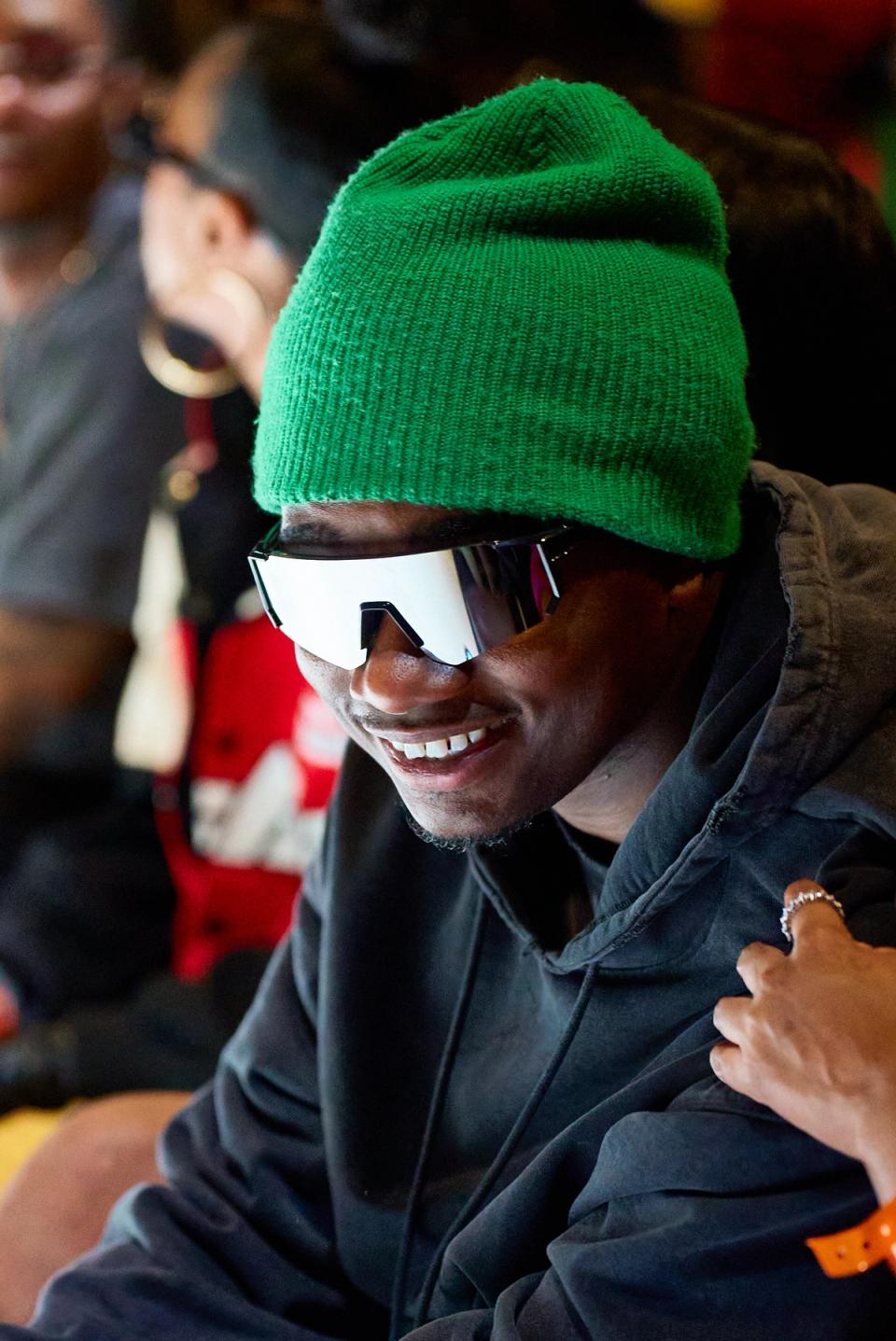 Audience with sunglasses.