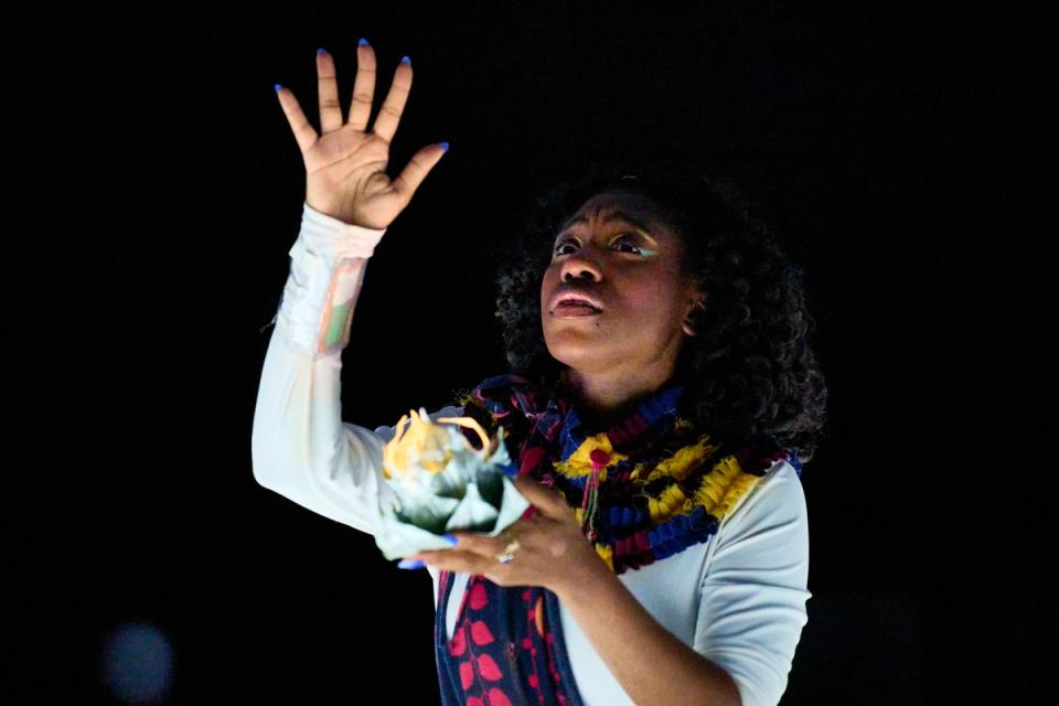 Lyra and the Ferocious Beast - Photo by Chris Ashworth