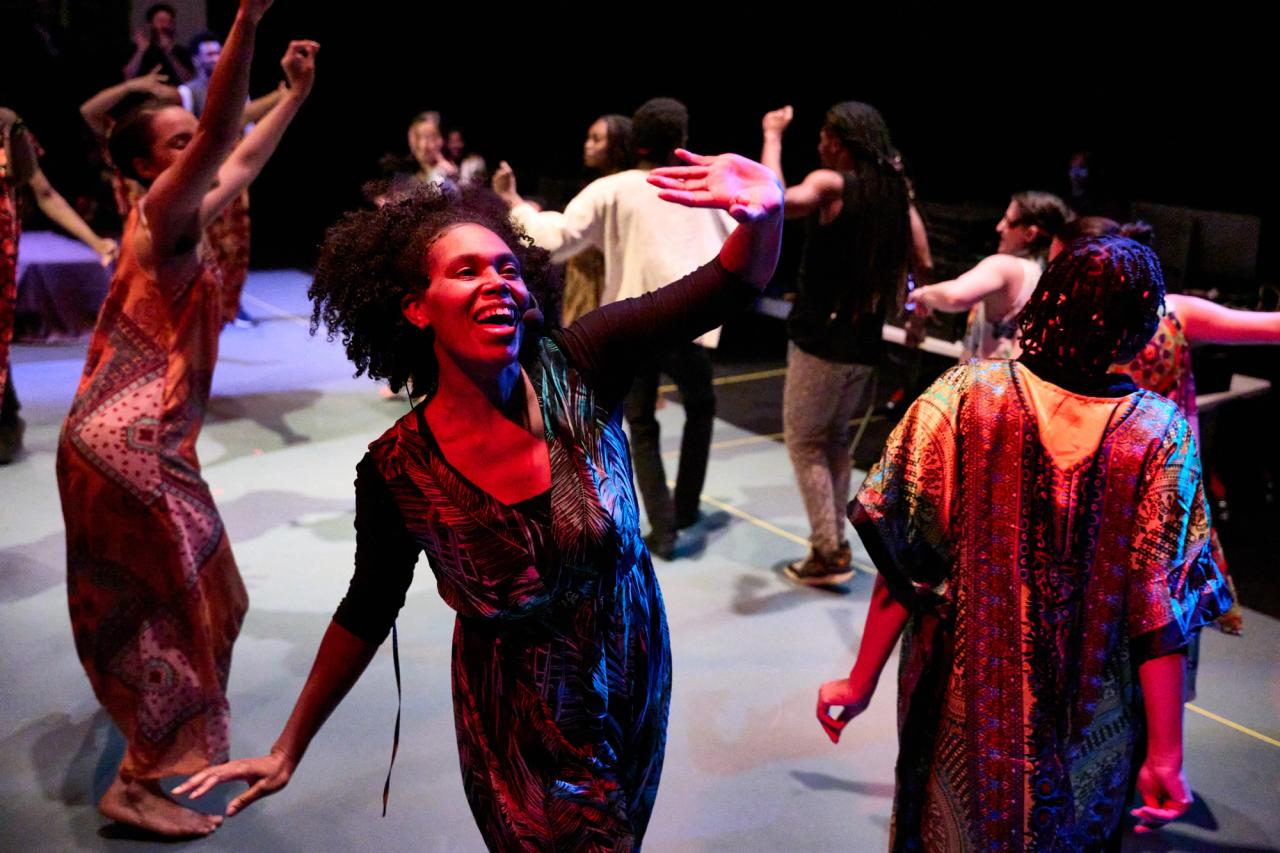 Rise & Shine - photo by Chris Ashworth