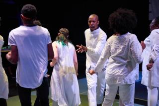 Rise & Shine - photo by Chris Ashworth