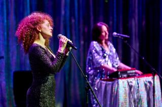 Melissa and Britt from Outcalls