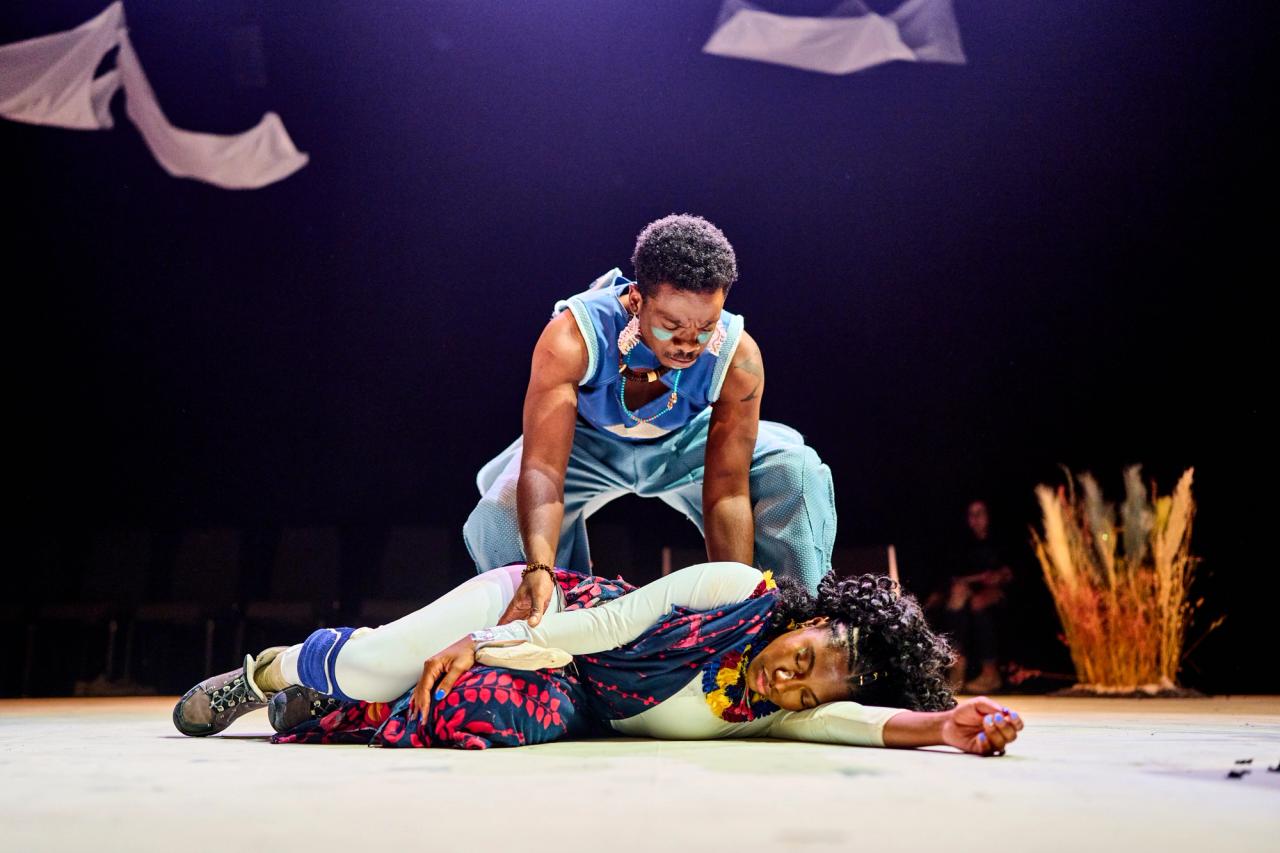 Photo by Chris Ashworth