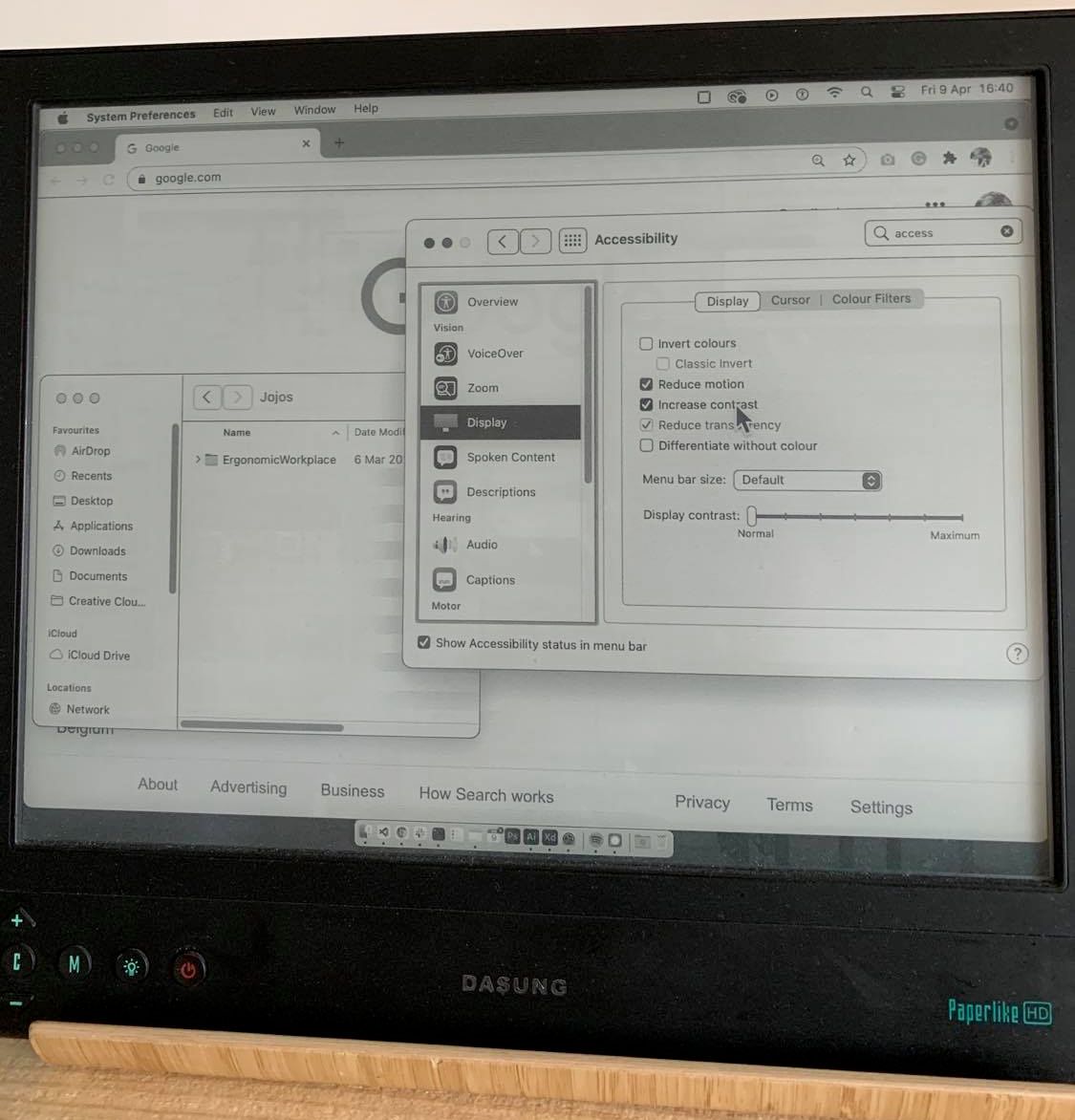 Dasung e-ink scherm zonder verhoogde contrast instelling op macOS