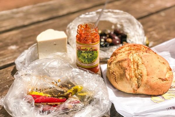 Mercadillo del Agricultor de Puntagorda, uno de los lugares donde comer en La Palma