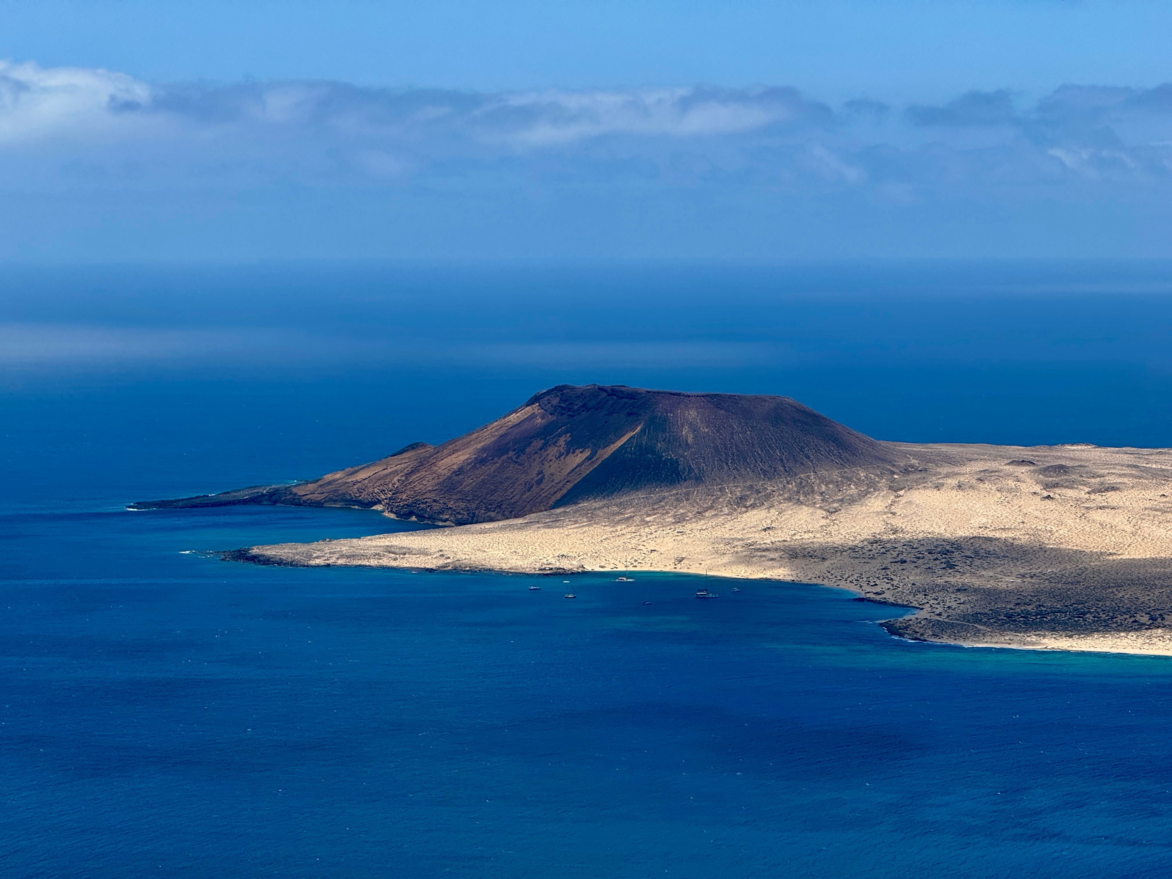 Cómo solicitar el permiso para visitar la Isla de Lobos (guía paso a paso)