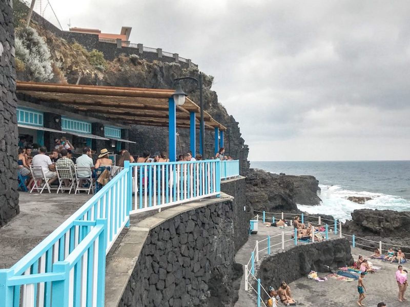donde comer cerca de El Charco Azul en La Palma