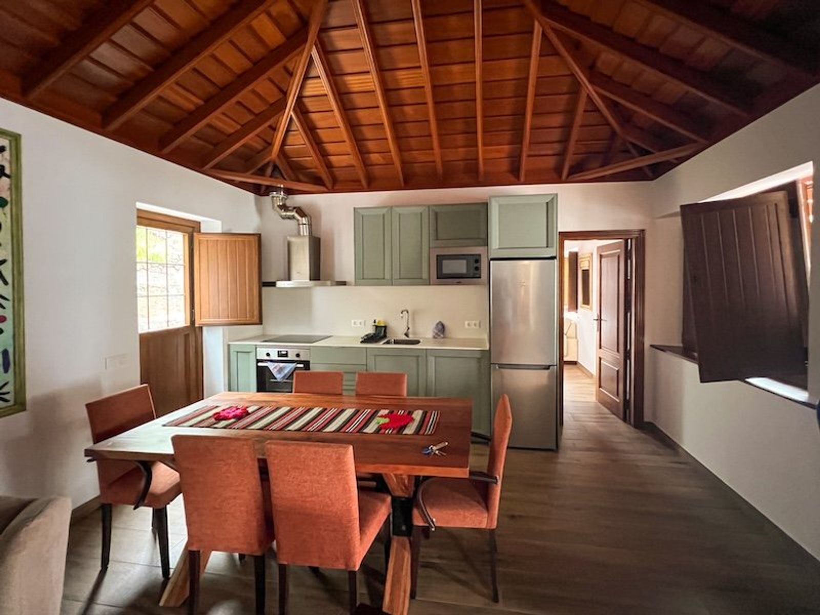 Cocina equipada de Casa Antonio en Villas Morera, La Palma