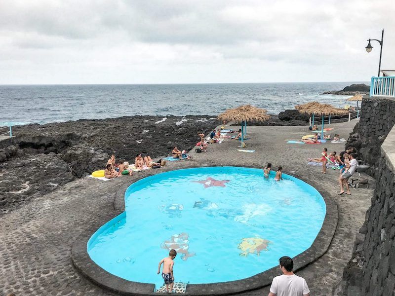 Piscinas en el Charco Azul en La Palma
