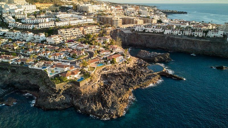Los Gigantes y Charco de Isla Cangrejo