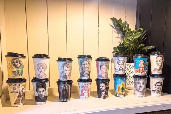 Kvarts Coffee, café con mucho arte en Tiflis