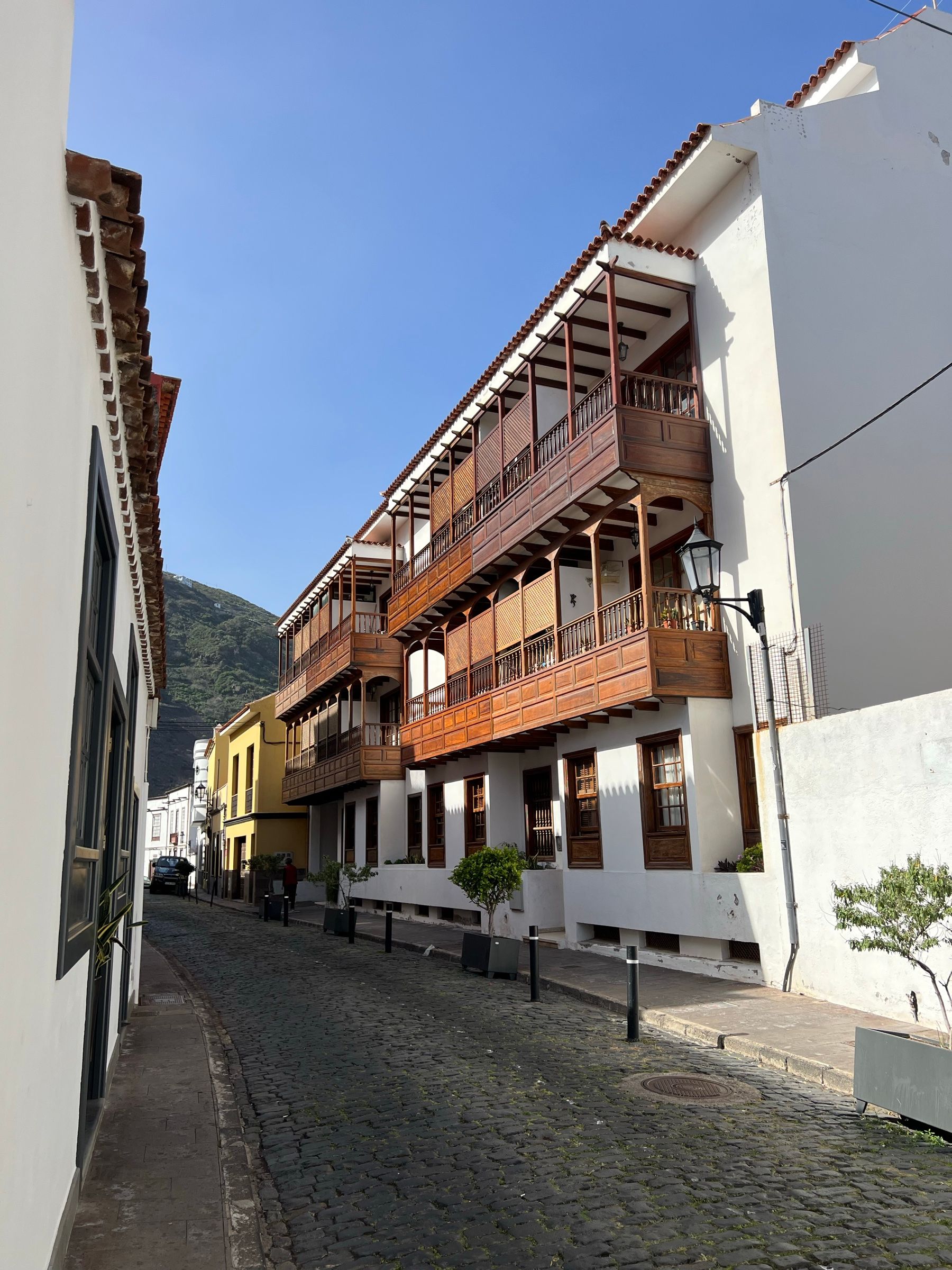 Casas con balcones de madera en Garachico