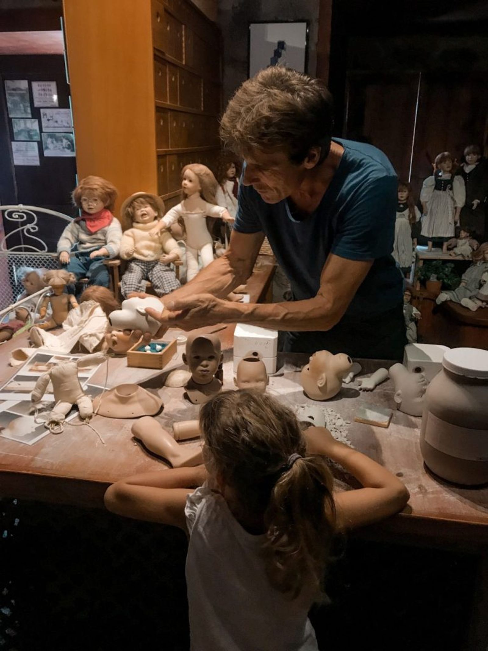 Taller de muñecas de porcelana en ARTlandya