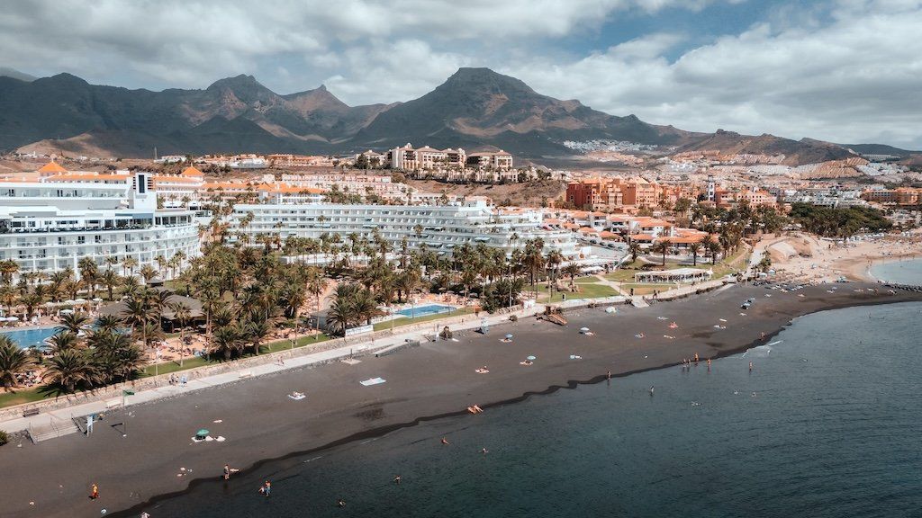 Dónde alojarse en Tenerife con niños: mejores zonas y hoteles