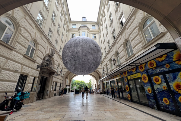 Moon Budapest