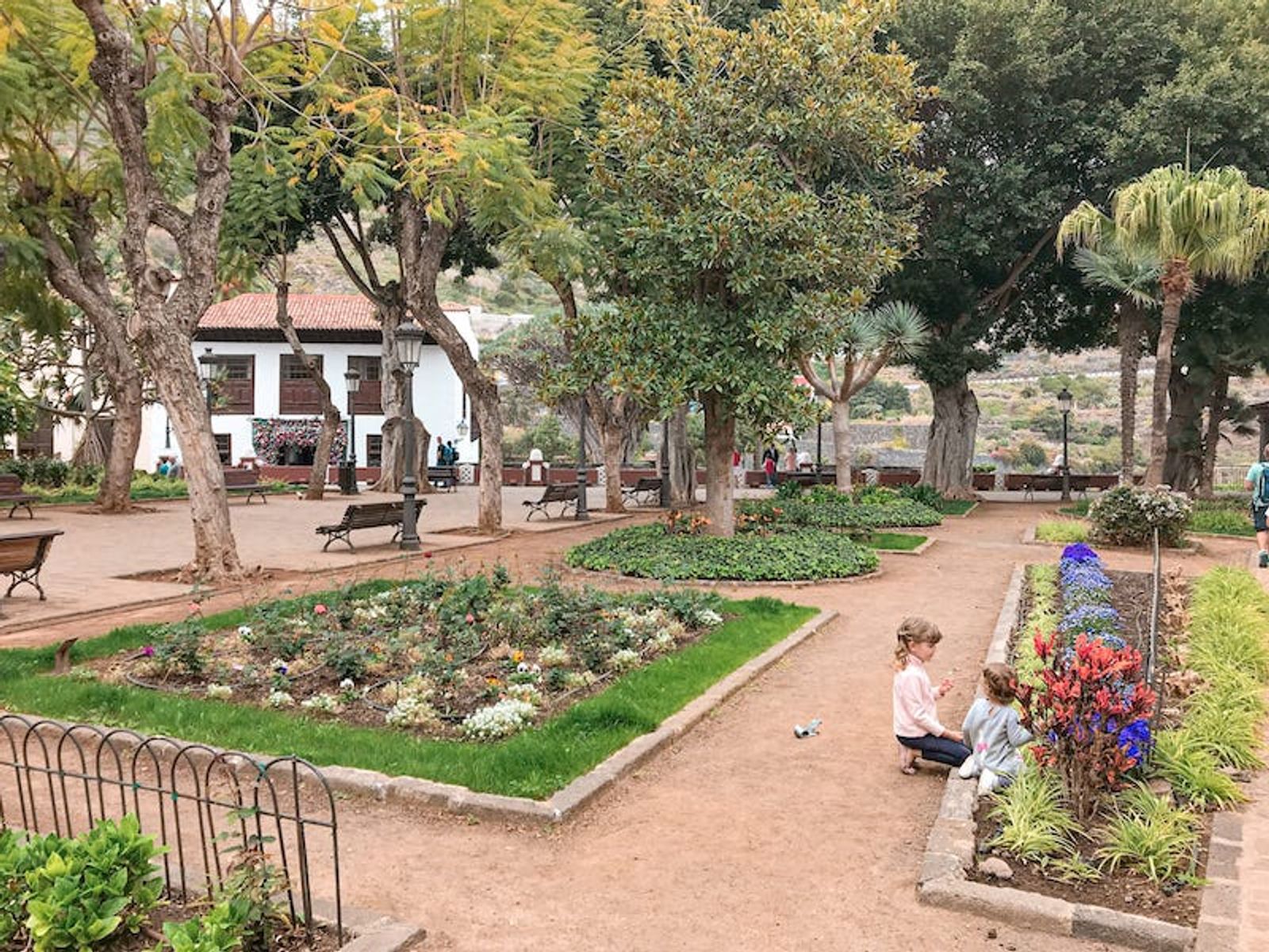 Plaza Andrés de Lorenzo Cáceres en Icod de Los Vinos