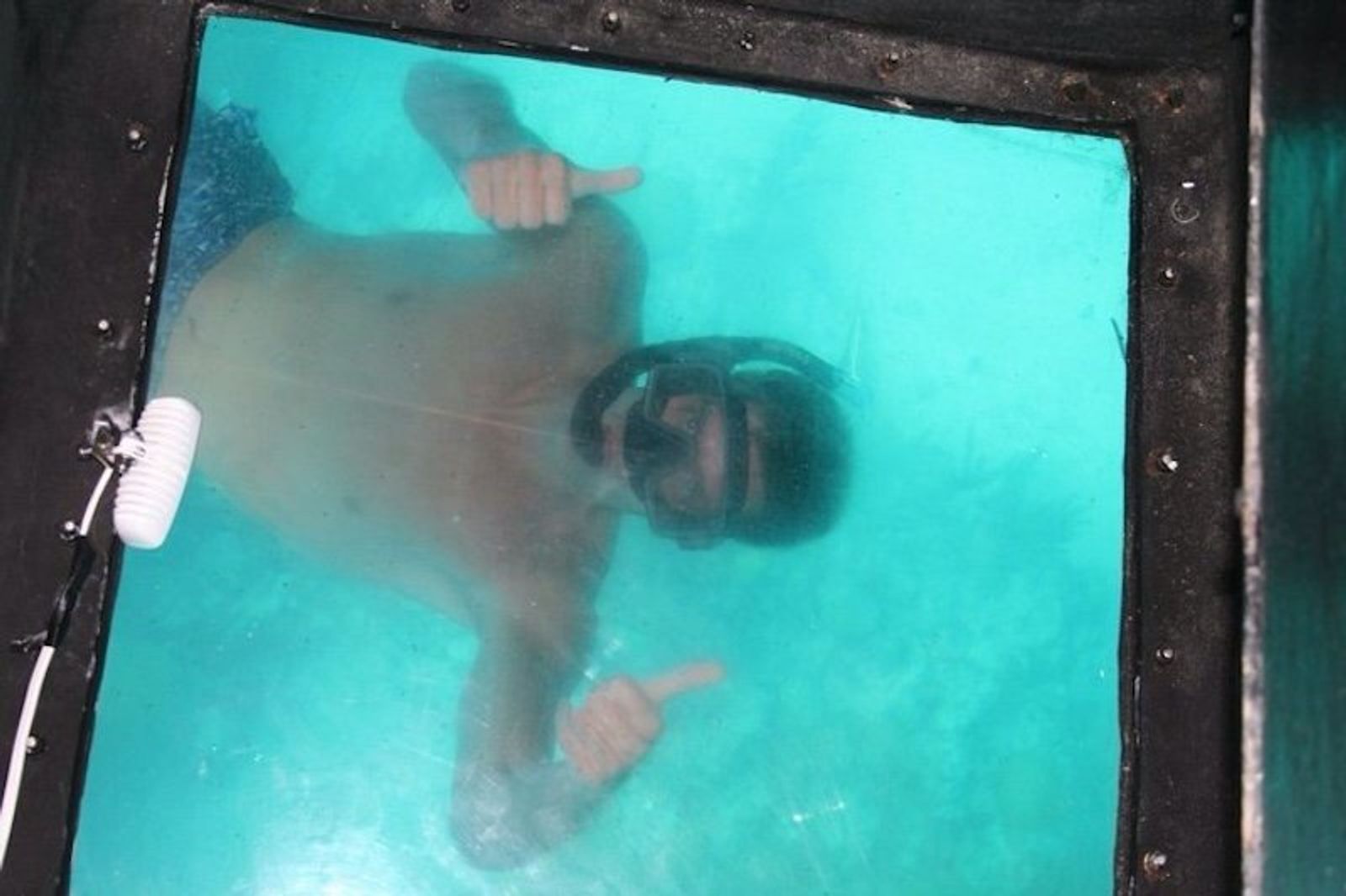 Aguas turquesa y cristalinas de Bermudas, ideales para hacer snorkel
