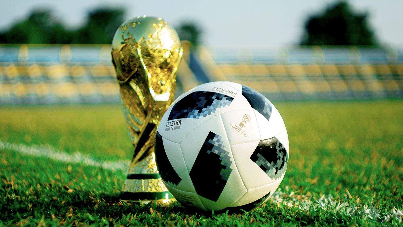 W杯初戦前夜 多摩市・三鷹市・青梅市の自治体がサムライブルーを一斉応援