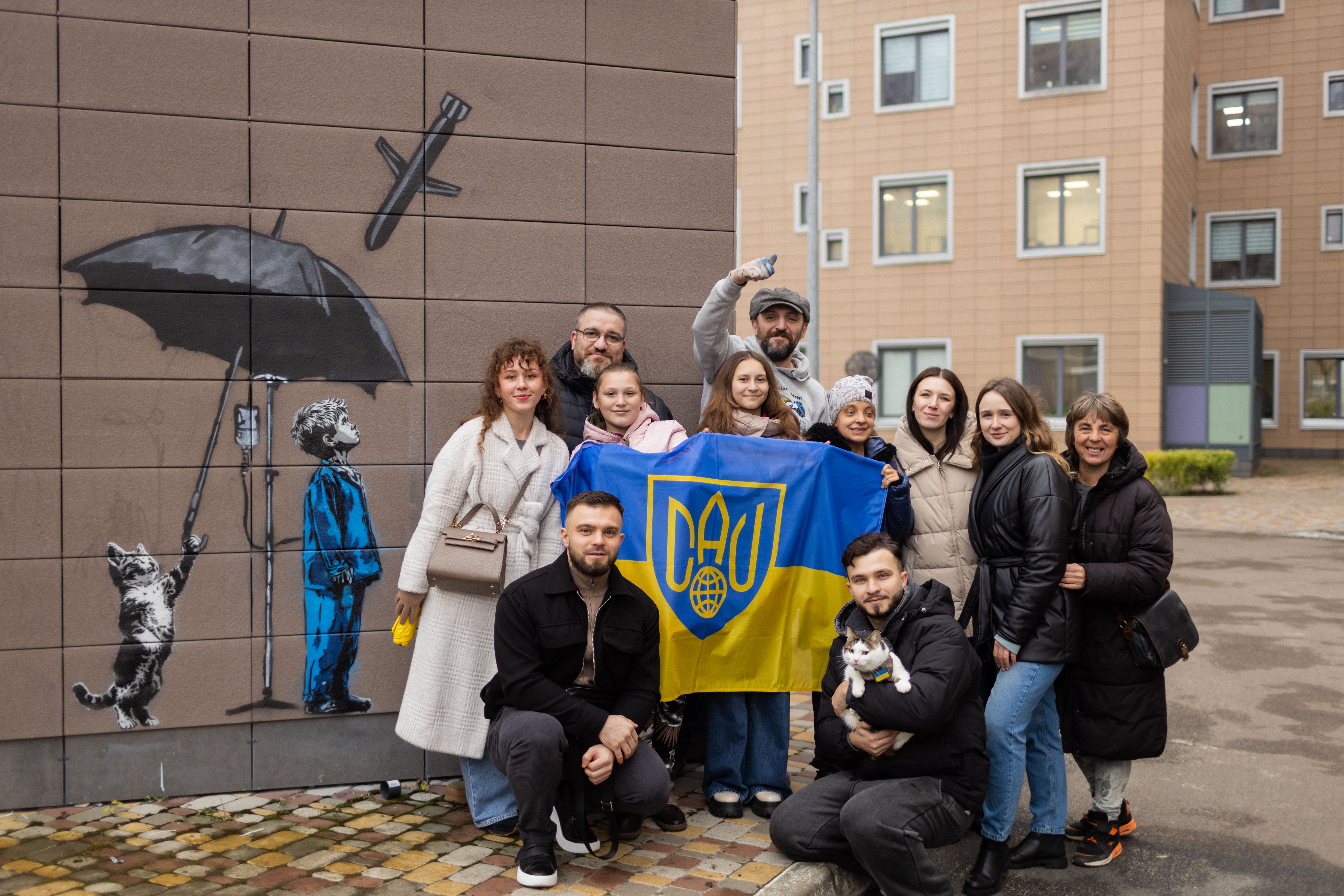 Долучилися до ініціативи із створення символічного муралу на будівлі Охматдиту