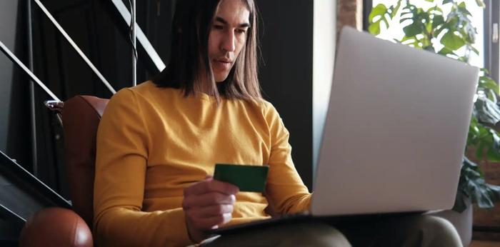 travel agency customer loyalty