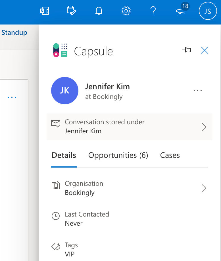 Complemento de Capsule para Outlook que muestra que un correo electrónico está guardado en un contacto