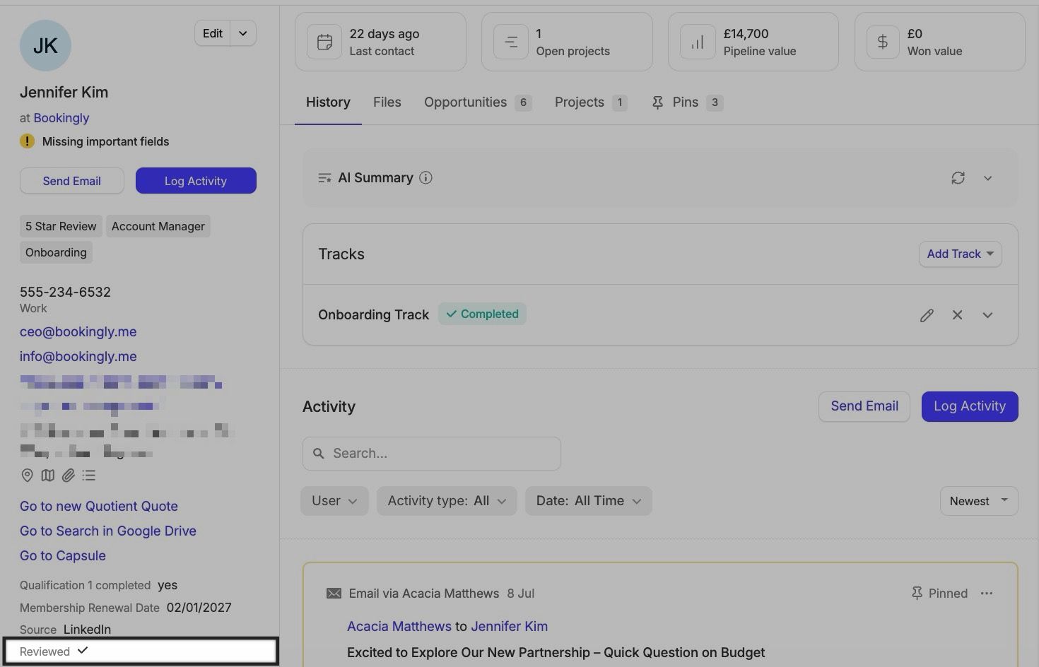 registro de contato do Capsule mostrando o campo personalizado atualizado pelo Claude