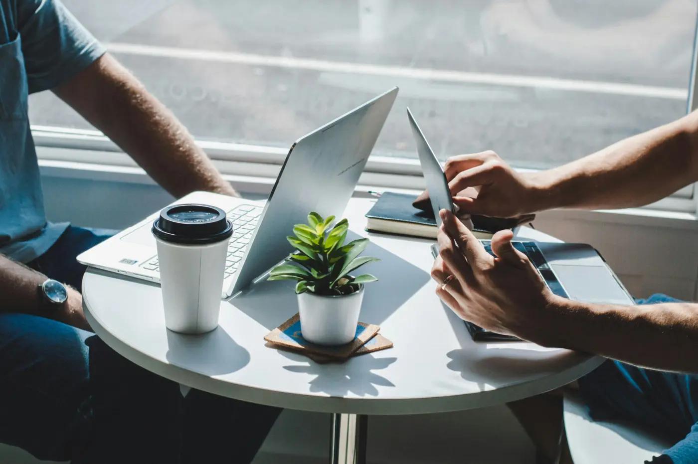 best CRM for consultants and freelancers
