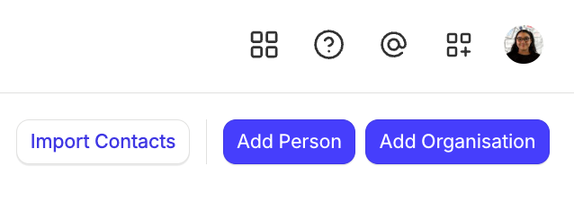 showing the main import contacts button
