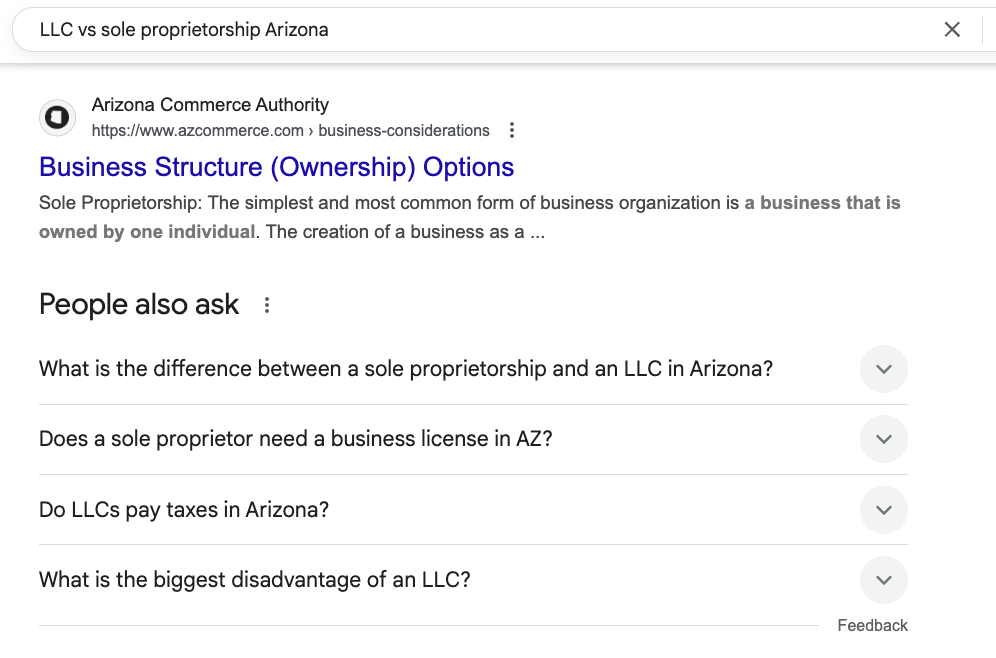 Una búsqueda en Google de LLC frente a empresa individual en Arizona.