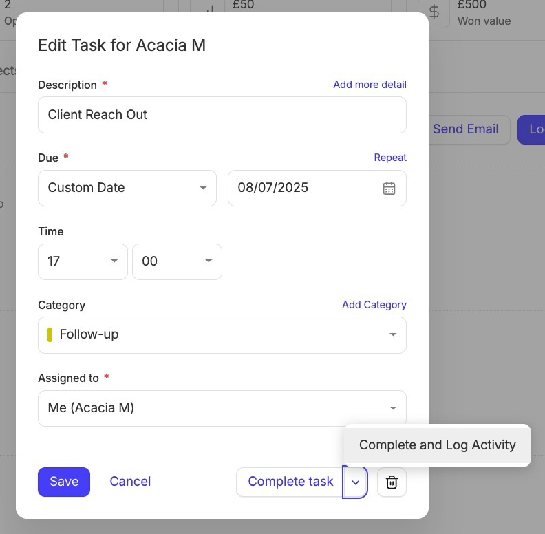 modal de edición de tarea con botones para completar y registrar actividad resaltados