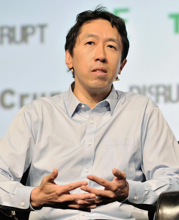 photo of Dr Andrew Ng at a talk