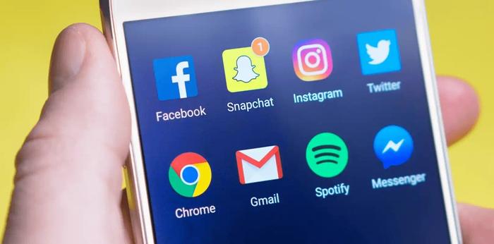 using social media for increasing tech sales