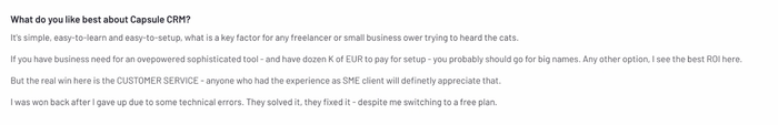 User review praising Capsule CRM for its simplicity, ease of setup, and standout customer service, especially helpful for freelancers and small business owners.