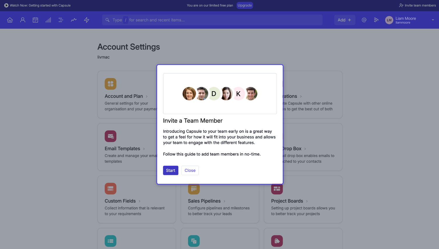 una captura de pantalla de la configuración de Capsule con un mensaje emergente que te invita a invitar a tu equipo a Capsule