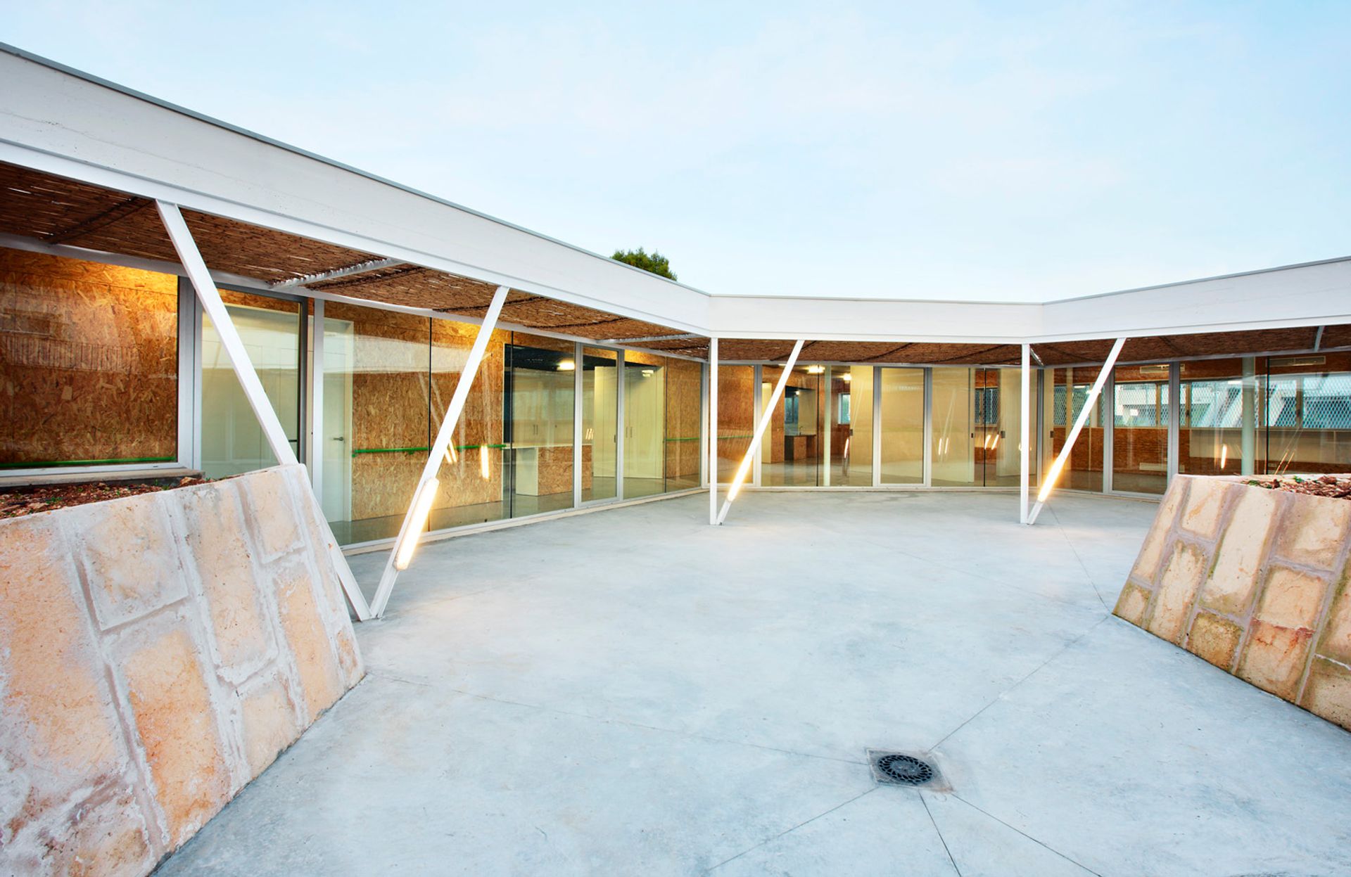 CENTRO DIA PENSAMENT 08