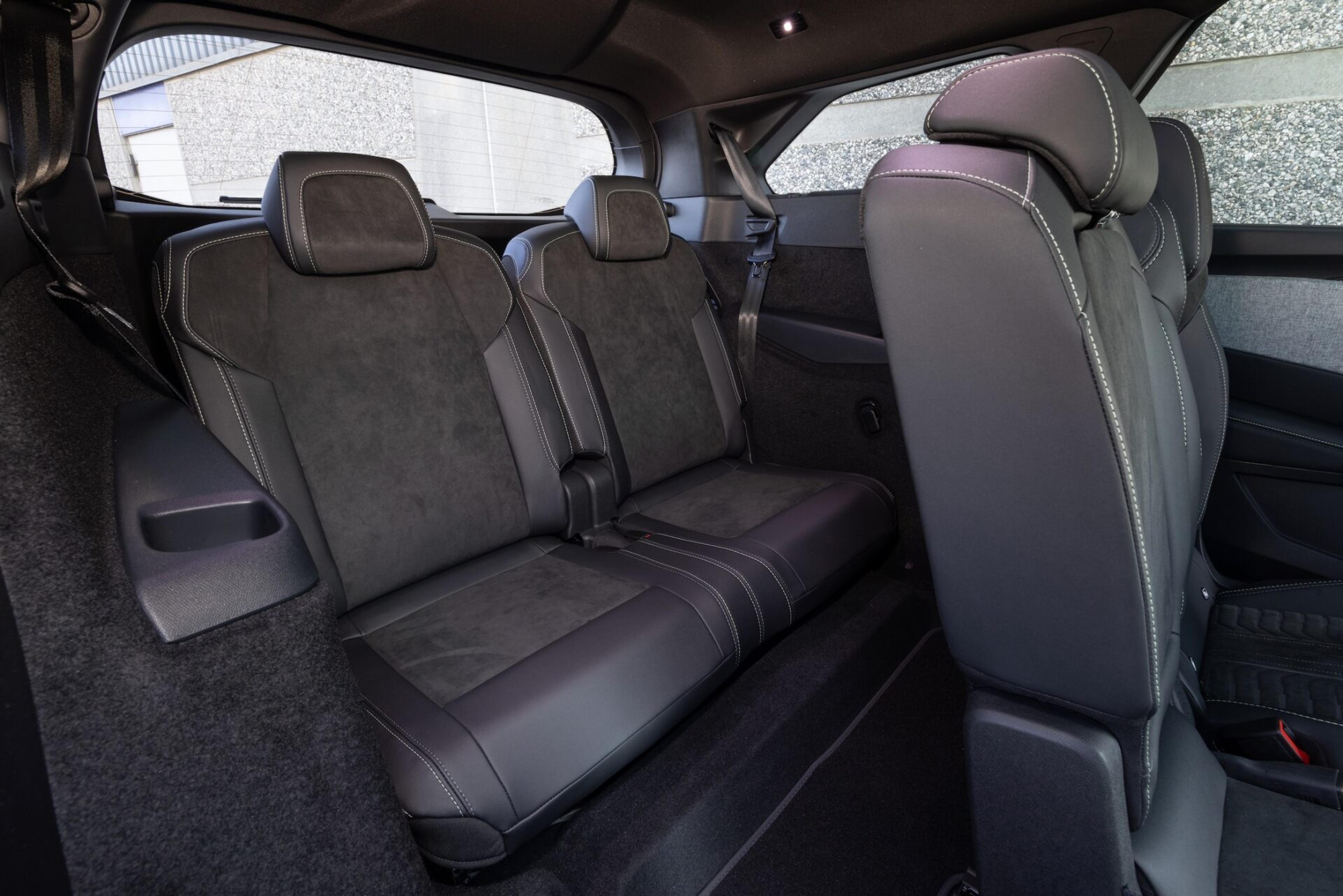 Peugeot E-5008 inside with 7 seats