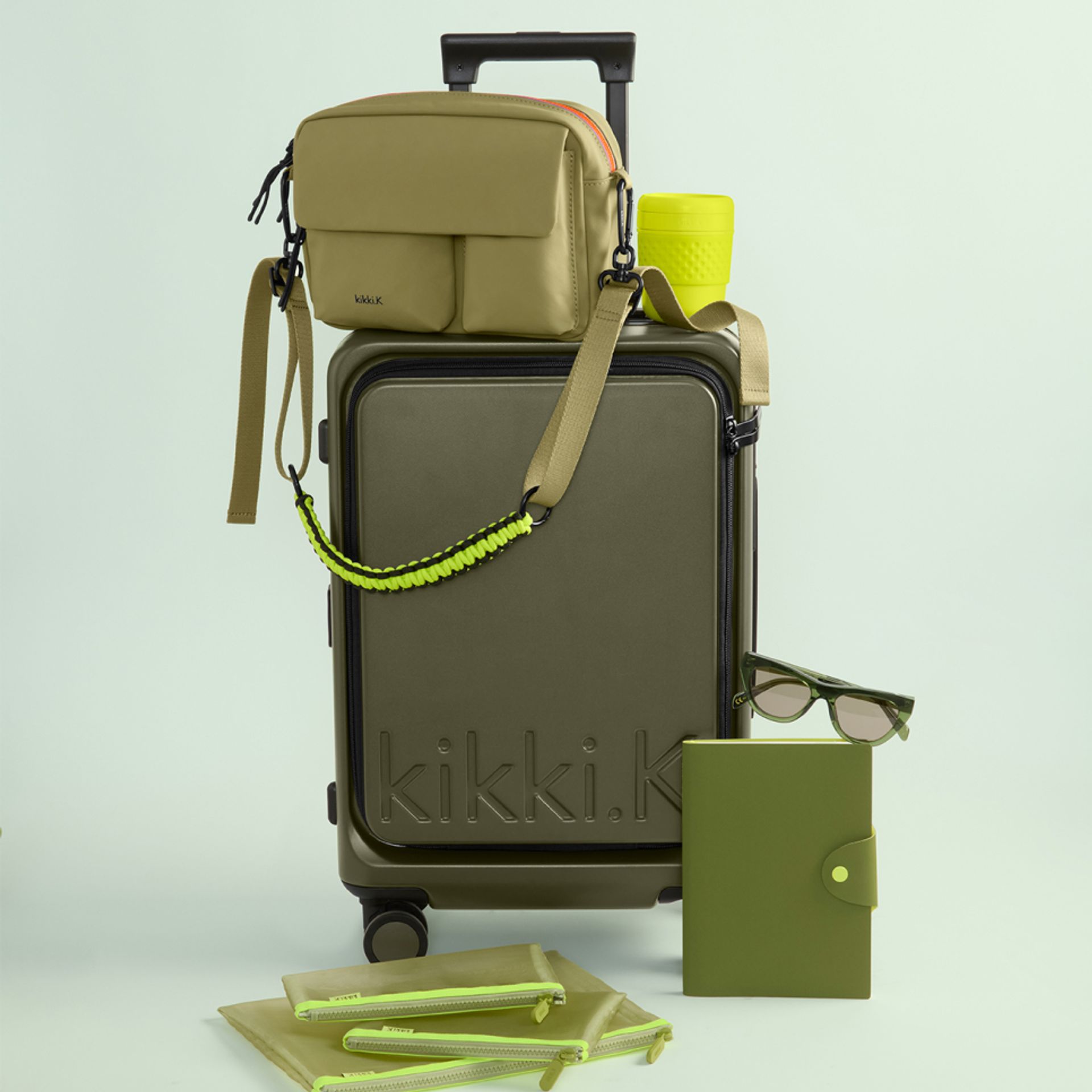 For Complete Travellers