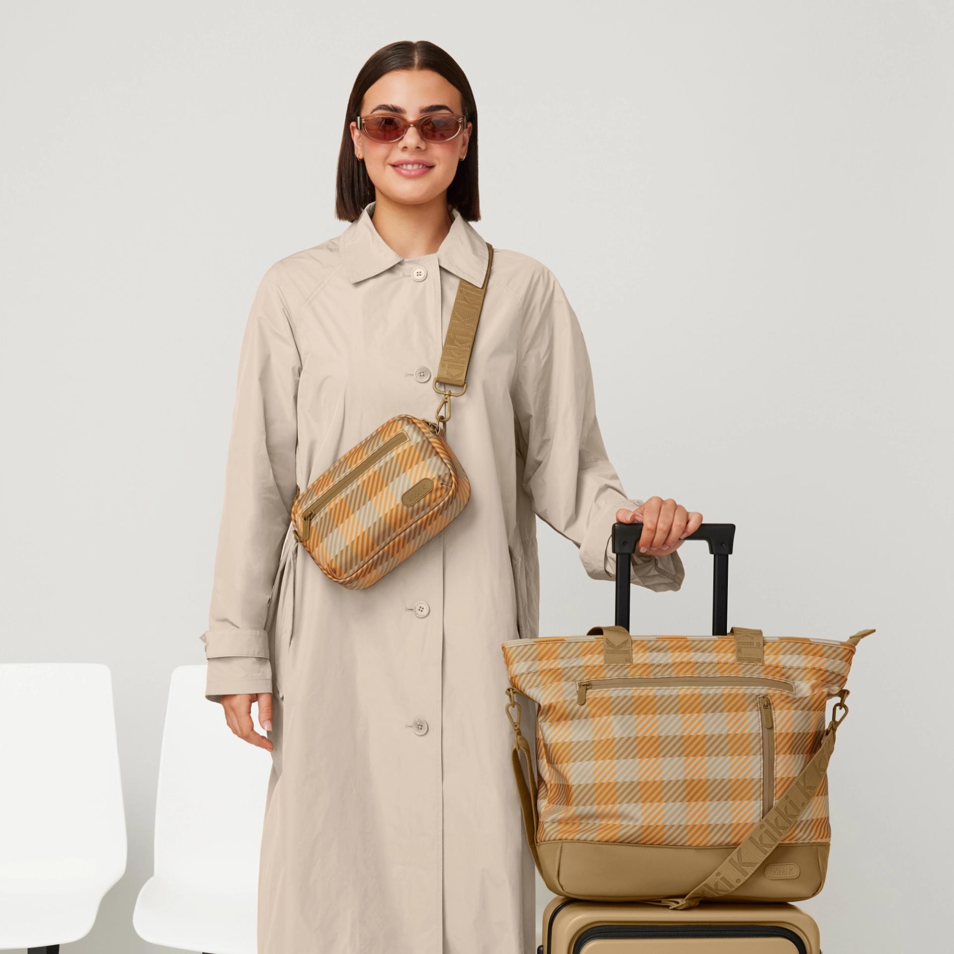Gingham to Go