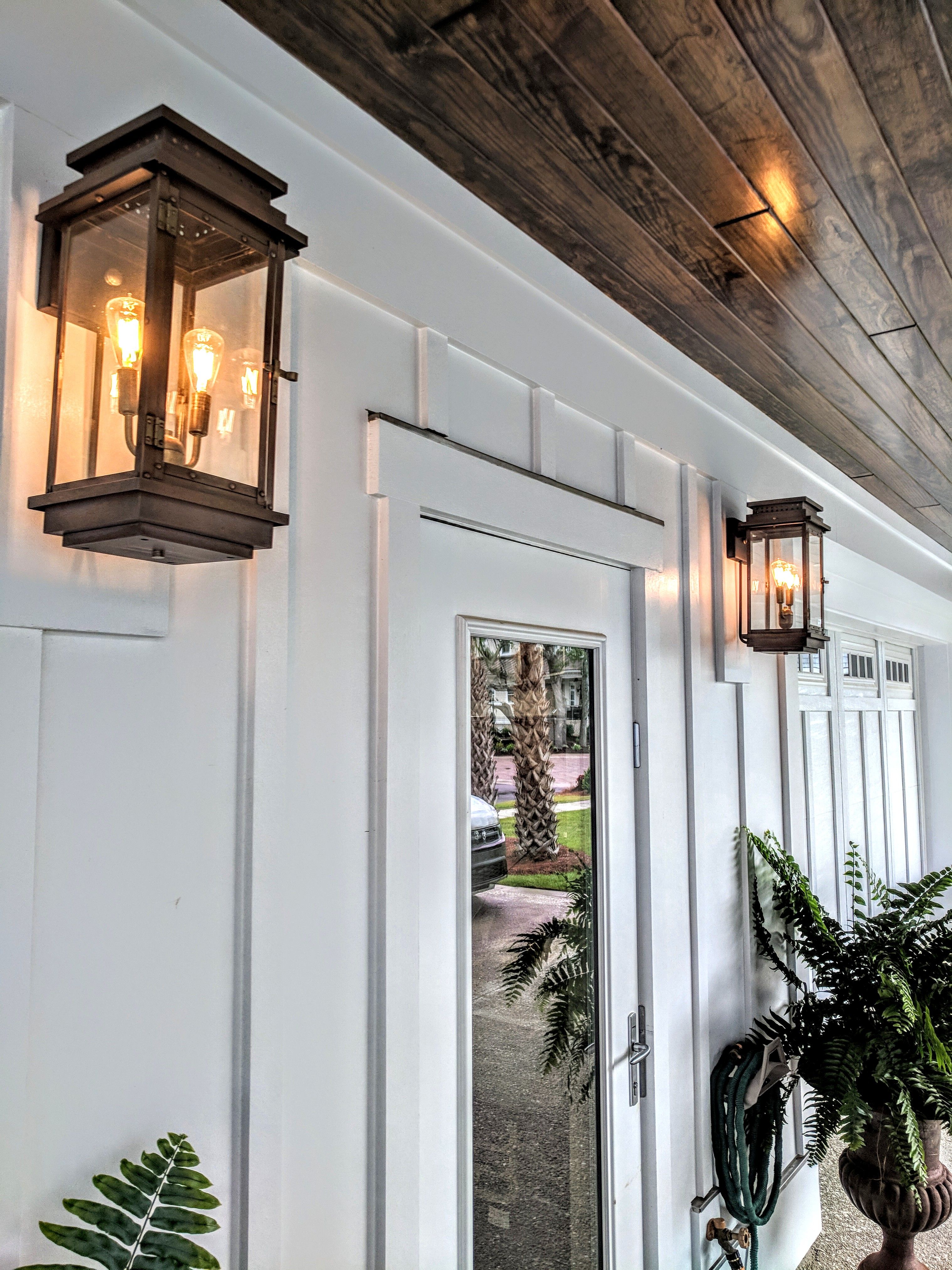 The CopperSmith Contempo Electric Wall Mount Lifestyle 28